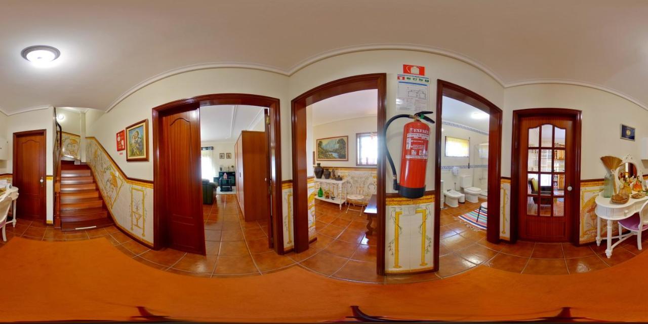 A Casa Da Ti Laura - Al Hotell Aveiro Eksteriør bilde